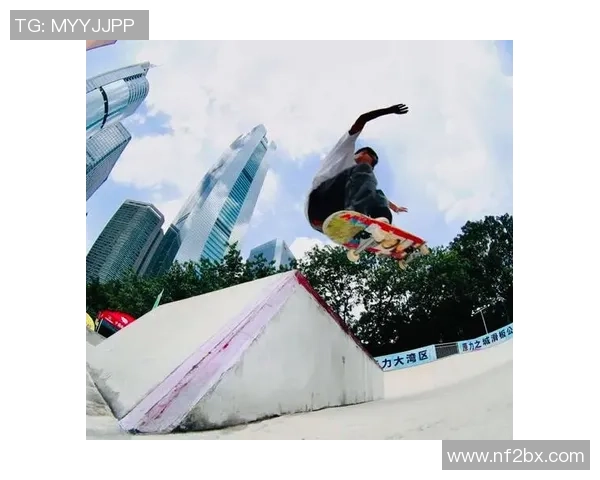 武汉滑板队在滑板节奏排行榜中荣获第二名展现出强劲实力与团队默契 武汉滑板队在滑板节奏排行榜中荣获第二名展现出强劲实力与团队默契